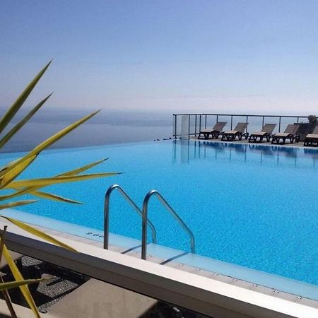 カップダイユCosta Furnished Flatアパートメント エクステリア 写真